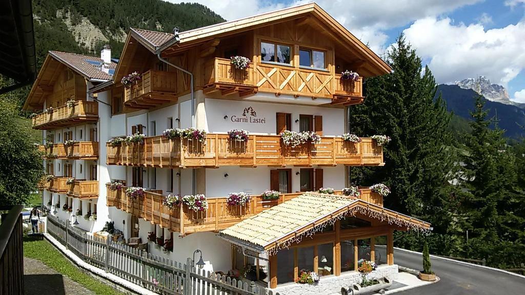 Hotel Garni Lastei بوتسا دي فاسّا المظهر الخارجي الصورة